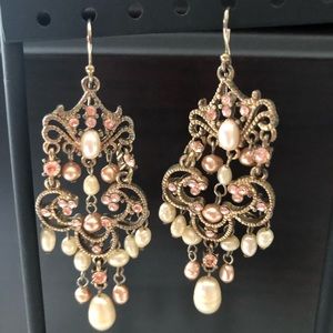 Beautiful Earrings NWOT